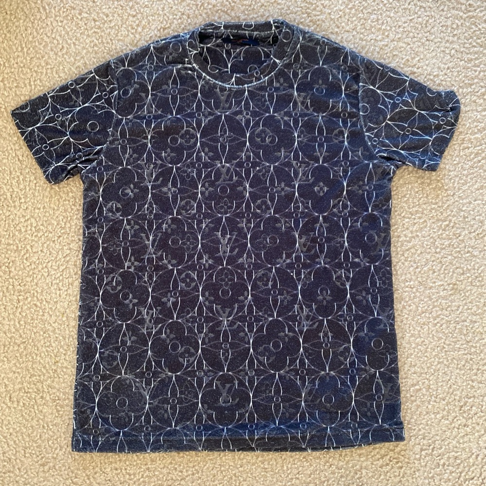 Men’s T-shirt